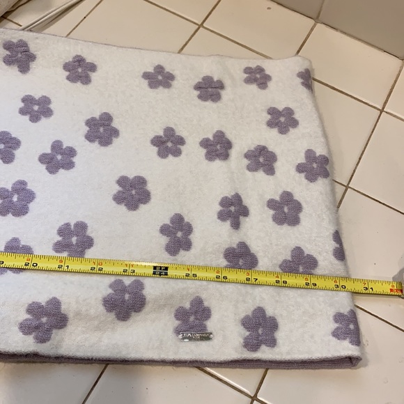 Karl Lagerfeld White and Purple Floral Scarf - Picture 9 of 10